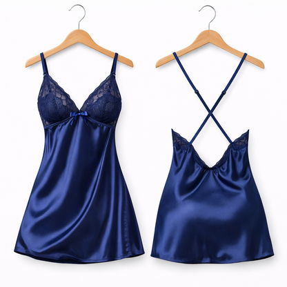 The Silk Cloud | צווארון V