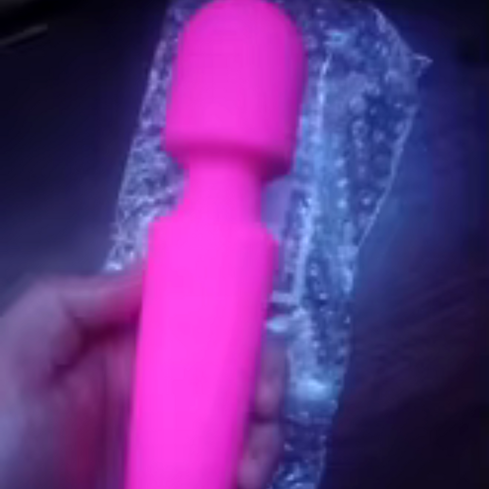 <h2><strong>תראו</strong> מה להן יש להגיד</h2>